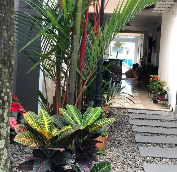 ホテル Casa Antigua