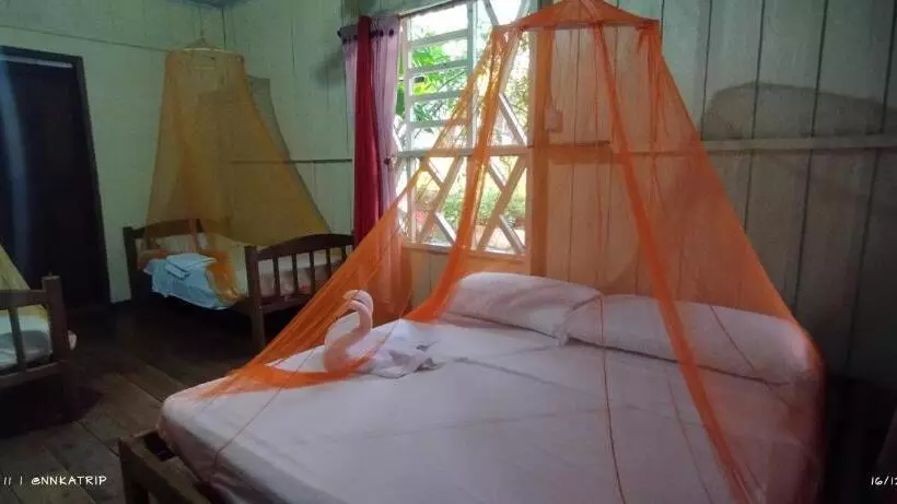 Hotelli Eware Refugio Amazonico