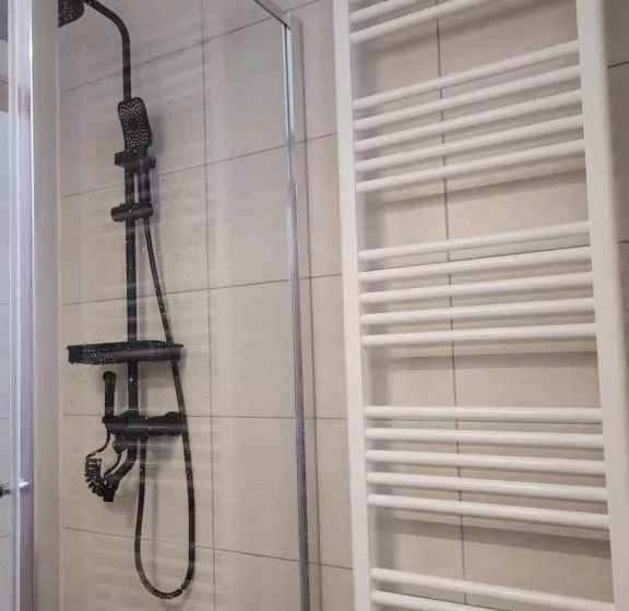 Majatalo Casa Floare De Colt