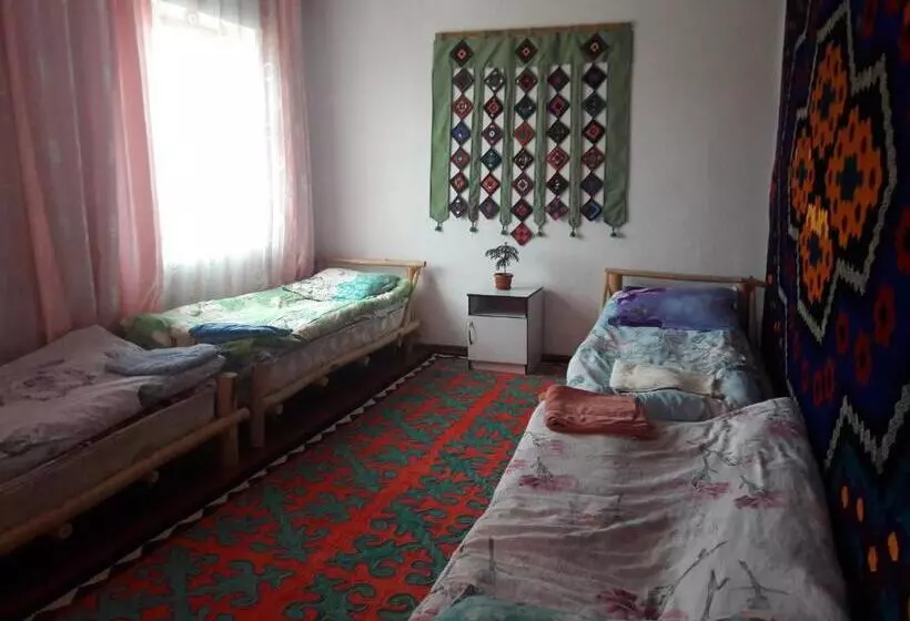 پانسیون Guest House Guljan