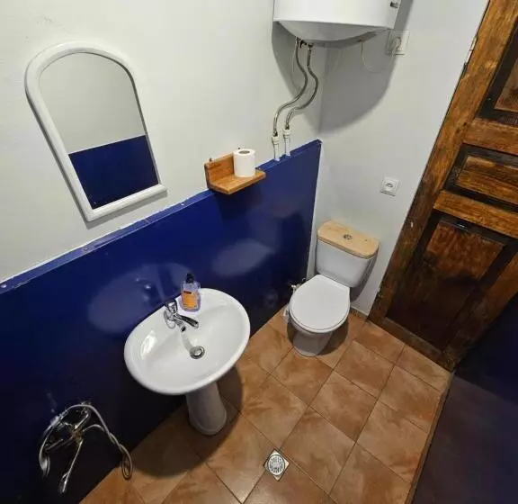 پانسیون Guesthouse Svanuri Sakhli