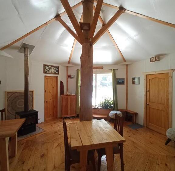 פנסיון La Frontera Bed & Breakfast, Valle Cochamó