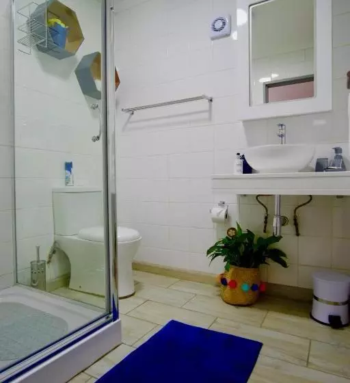 ベッドアンドブレックファースト Milly S Touch Studios