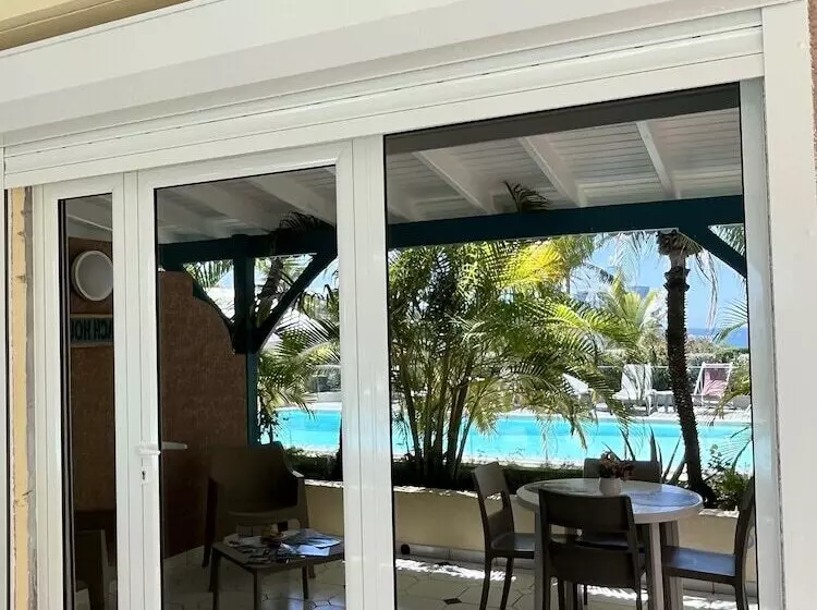 هتل Colombus Résidence