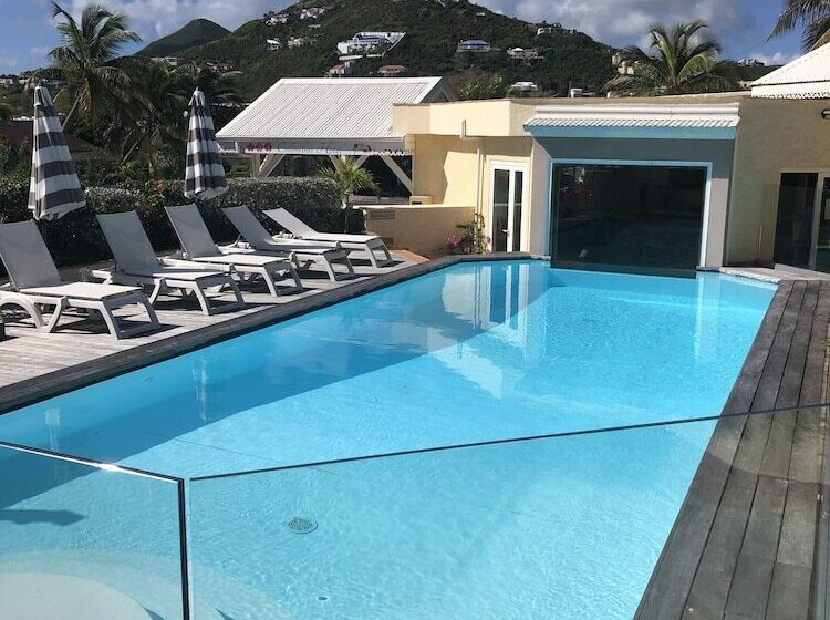 هتل Colombus Résidence