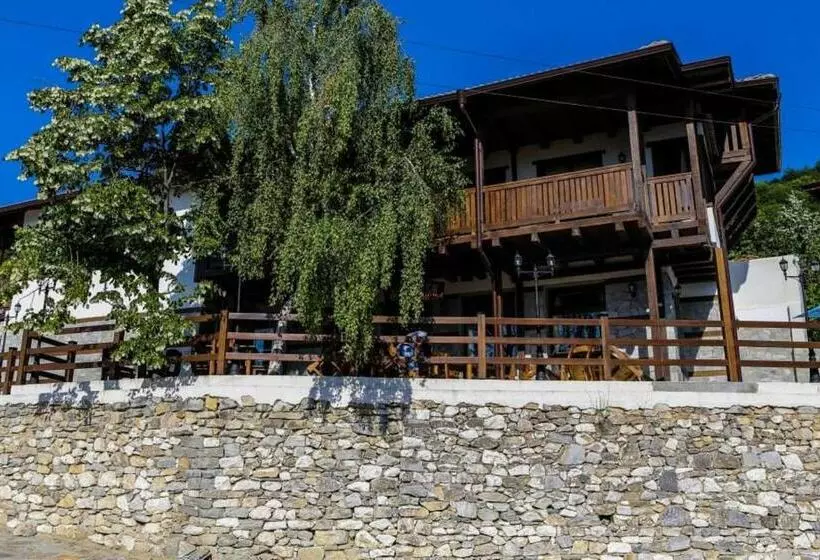 Hotelli Delchovski Han