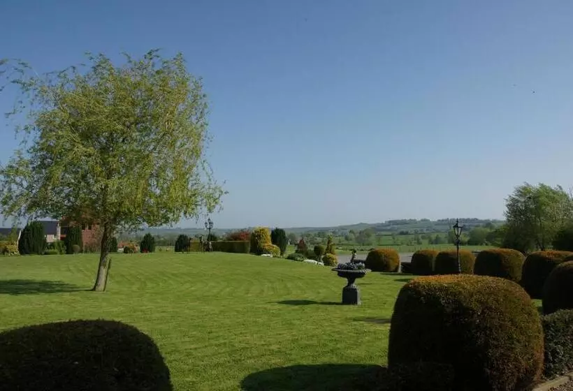 Hotelli L'ami Du Chambertin