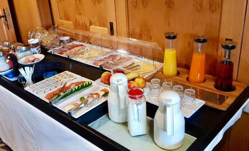 בית מלון כפרי Lang