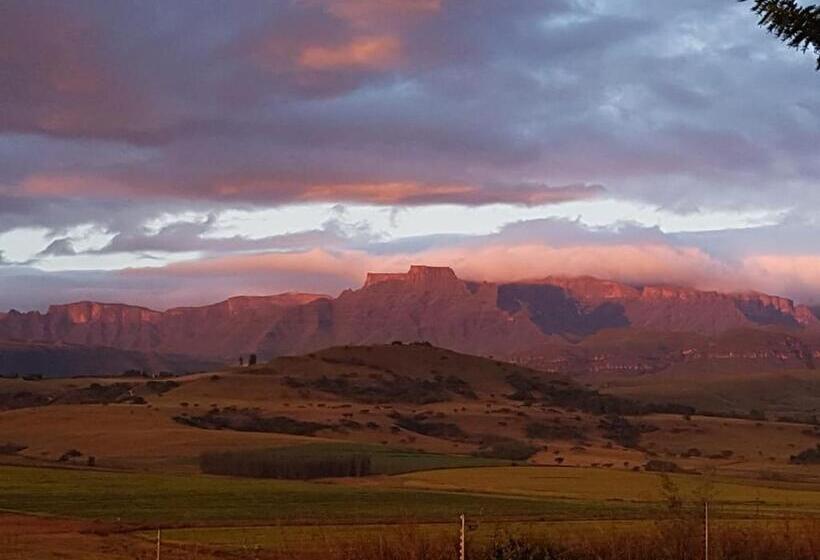 فندق River Crossing