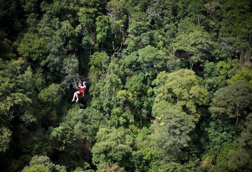 فندق River Crossing