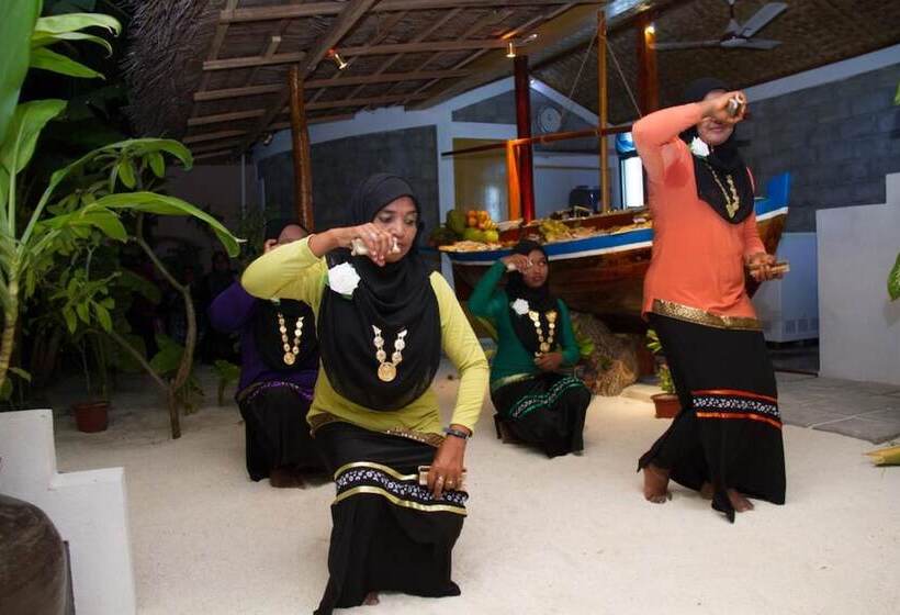 پانسیون Alvi Star Inn