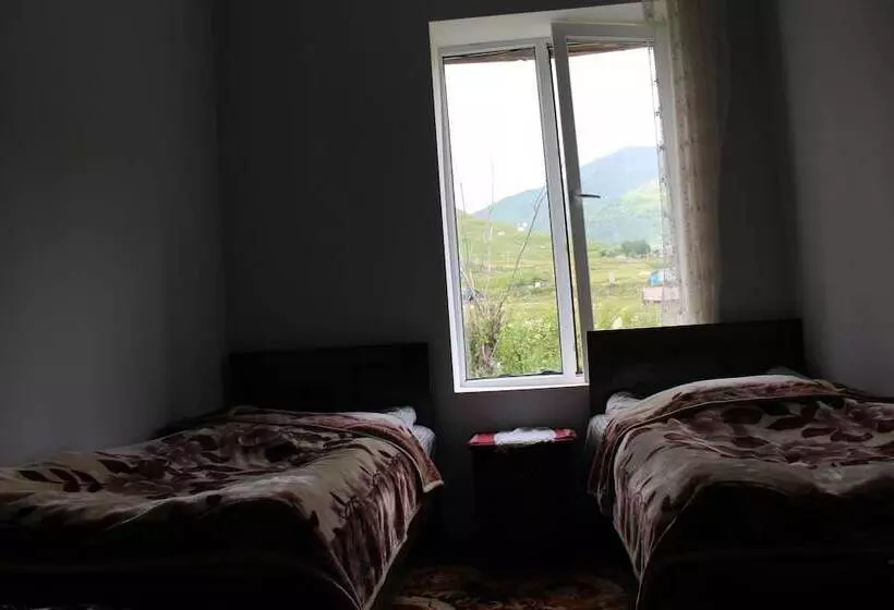پانسیون Guesthouse Qaldea