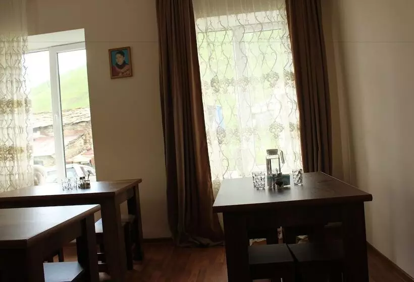 پانسیون Guesthouse Qaldea