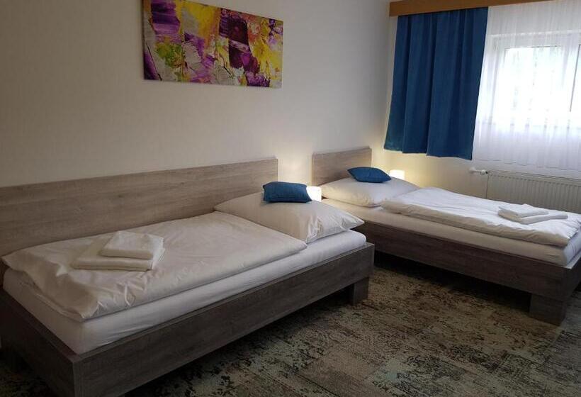 פנסיון Penzion Vila Tereza