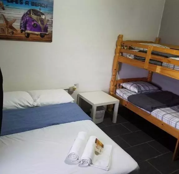 پانسیون Vieques Good Vibe Guest House