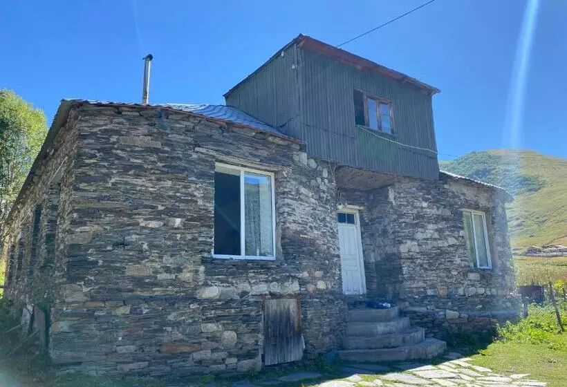 پانسیون Guesthouse Qaldea