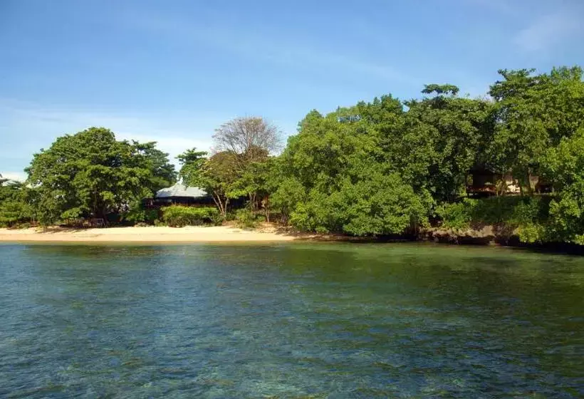 Hotelli Bunaken Divers Sea Breeze Resort