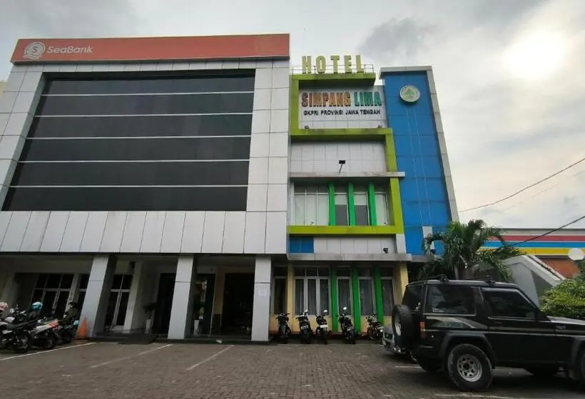 Otel Simpang Lima Semarang