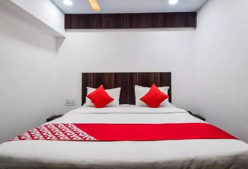 Fabhotel Tak International