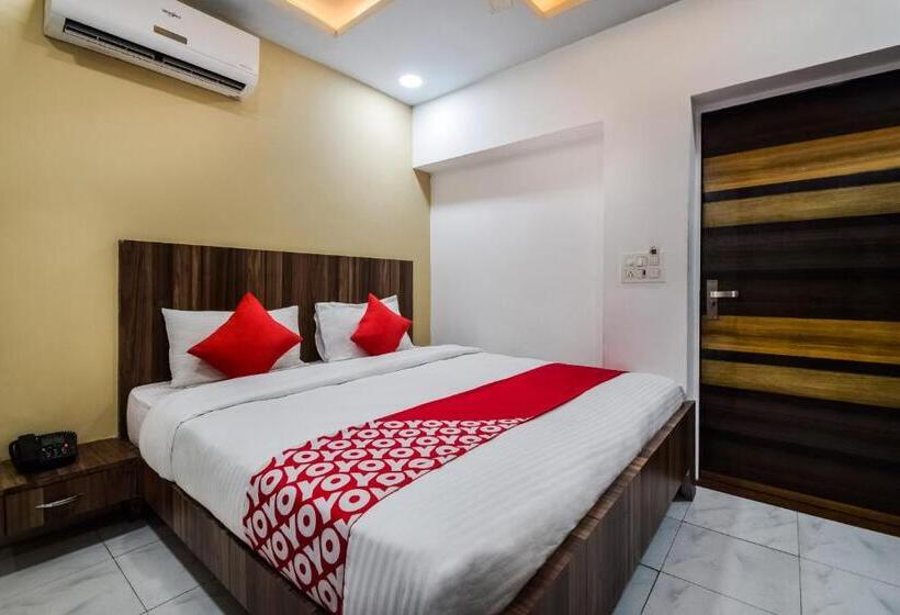 Fabhotel Tak International