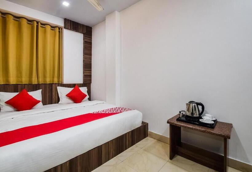 Fabhotel Tak International