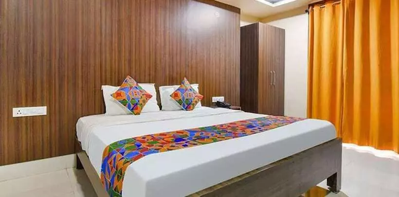 Fabhotel Tak International