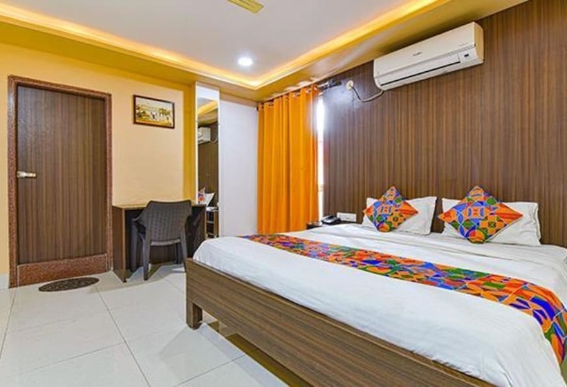 Fabhotel Tak International