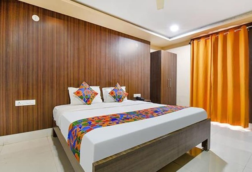 Fabhotel Tak International