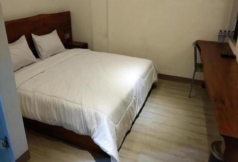 酒店 The Emerald Inn