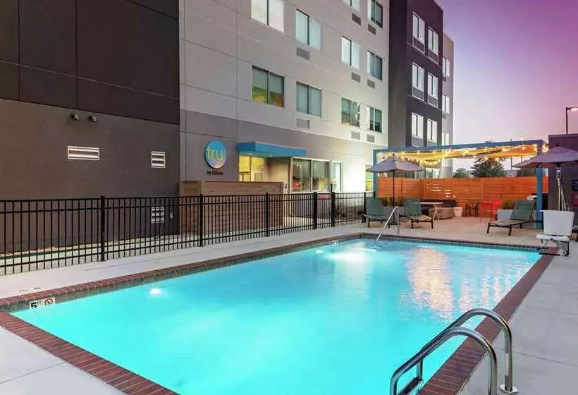 ホテル Tru By Hilton Crossett