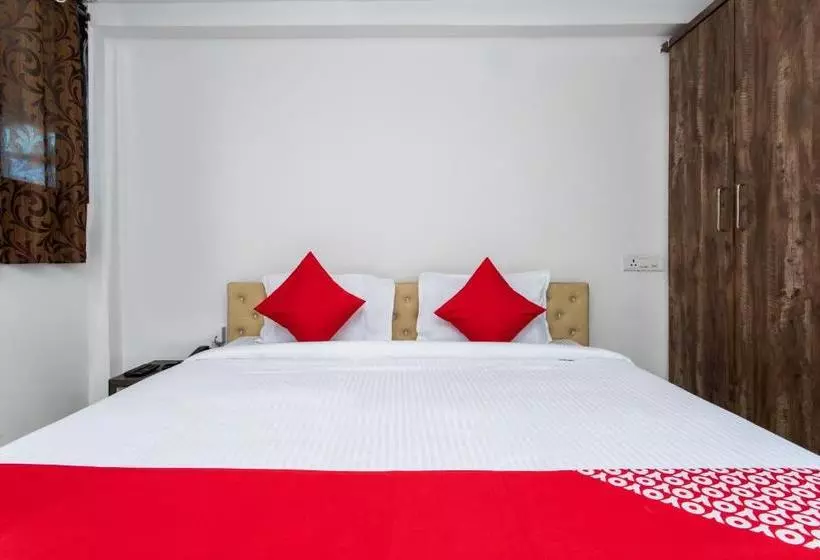 Oyo 28819 Hotel Shreekunj