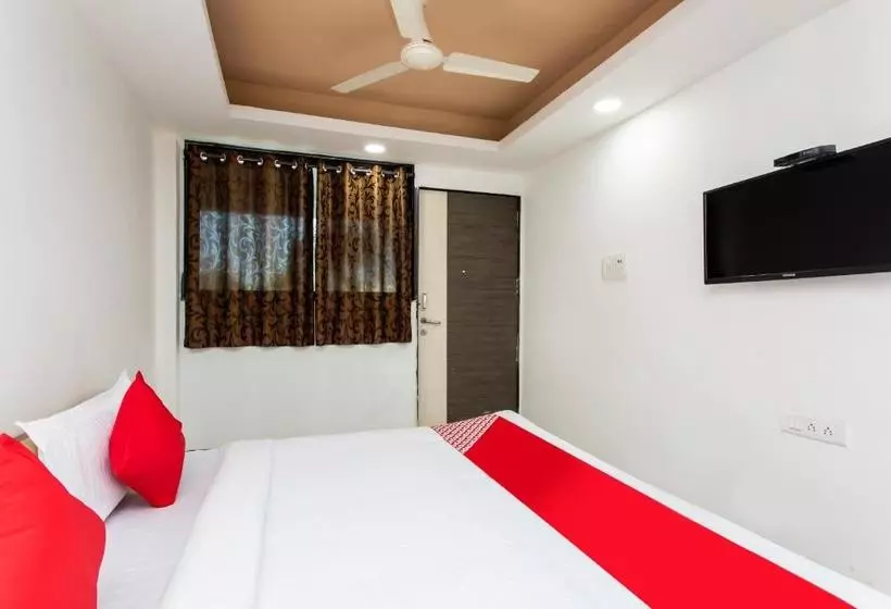 Oyo 28819 Hotel Shreekunj