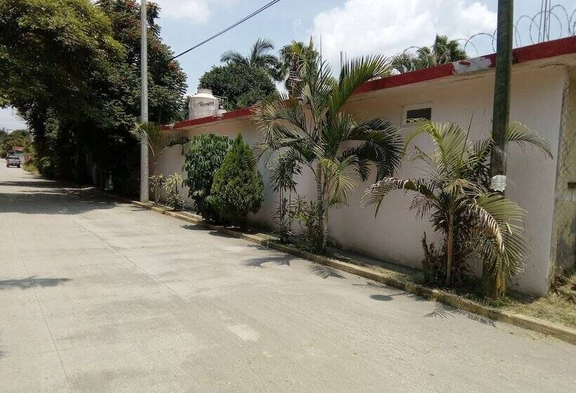 بنسيون Bungalows De Los Abuelos