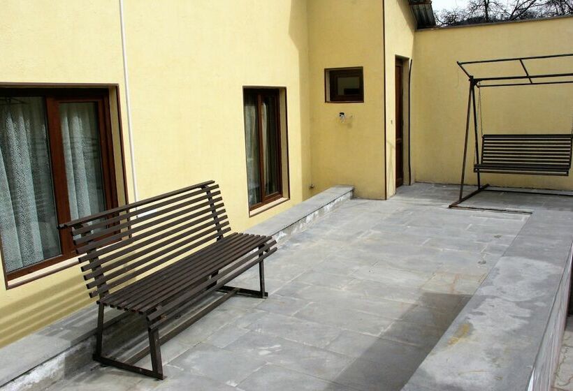 پانسیون Seva Guesthouse
