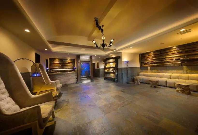 Hotelli Mayu Futahari