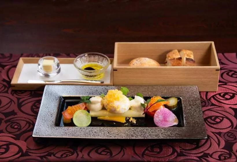 Hotelli Mayu Futahari