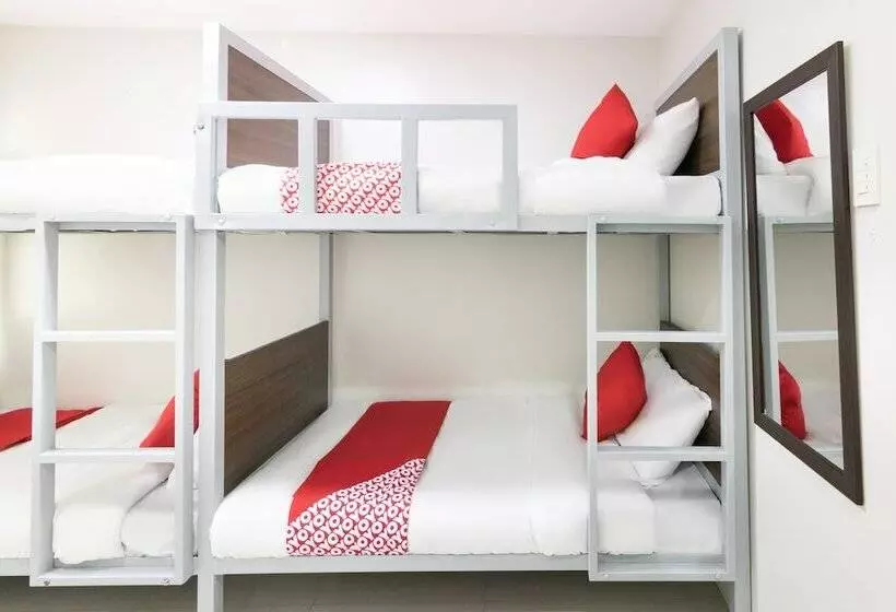 Oyo 152 Sangco Condotel