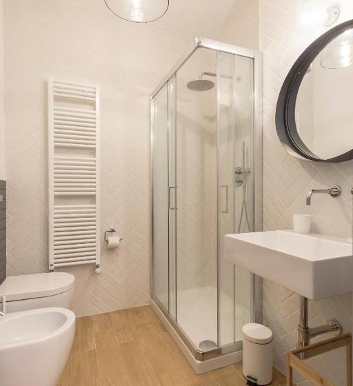 تختخواب و صبحانه Madre