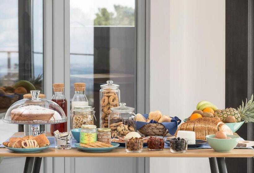 تختخواب و صبحانه Madre