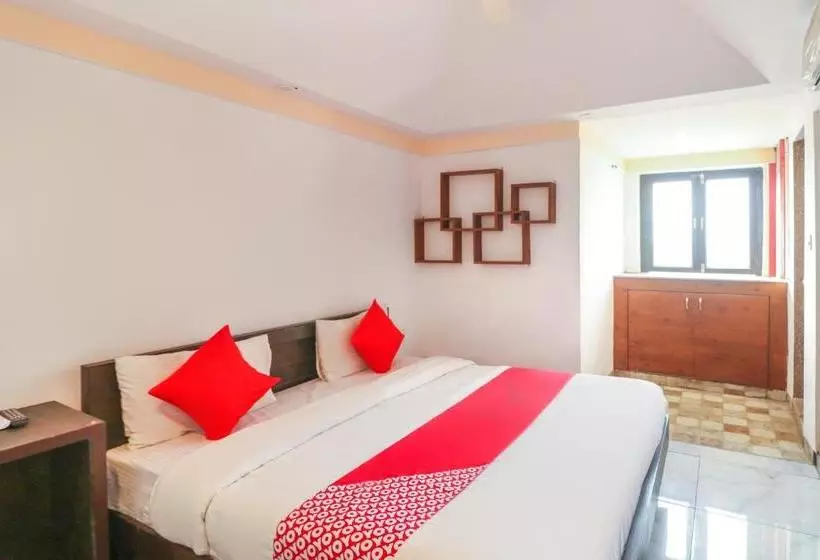 Hotelli Oyo 22502 Gomti Resorts