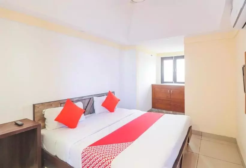 Hotelli Oyo 22502 Gomti Resorts