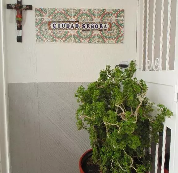 Hotelli Ciudad Señora Buga