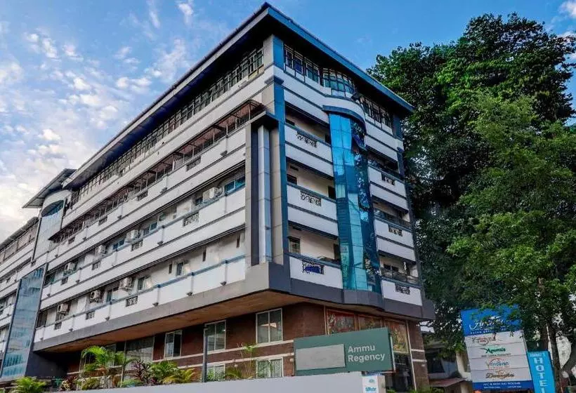 Itsy Hotels Ammu Regency