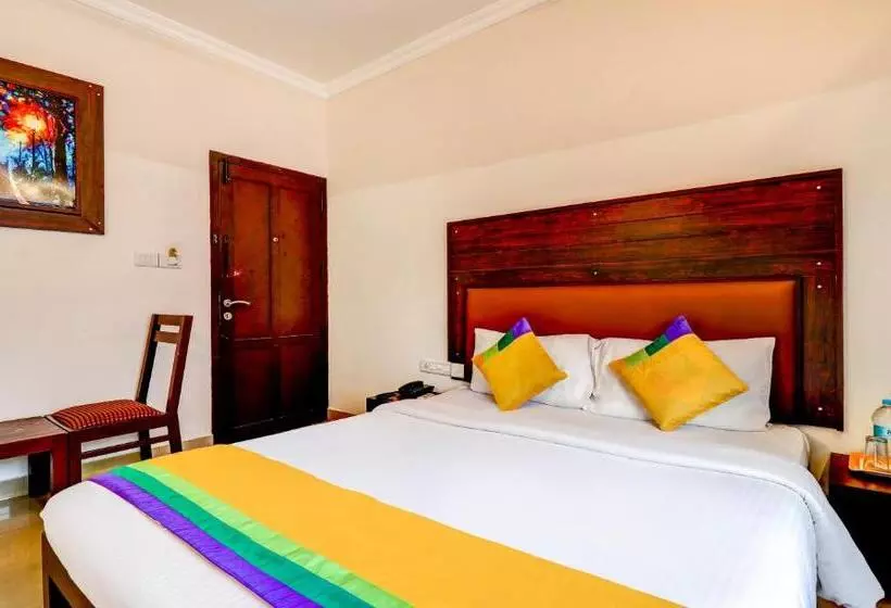 Itsy Hotels Ammu Regency