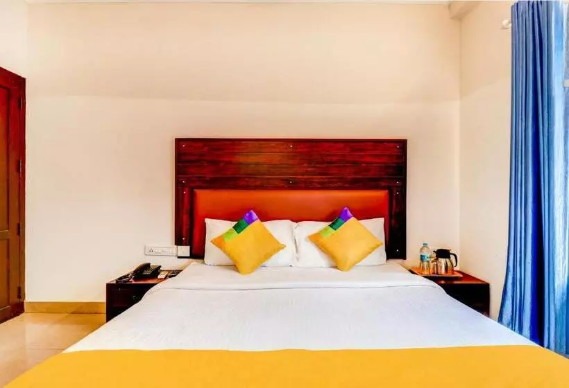 Itsy Hotels Ammu Regency