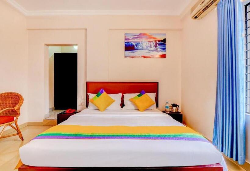 Itsy Hotels Ammu Regency