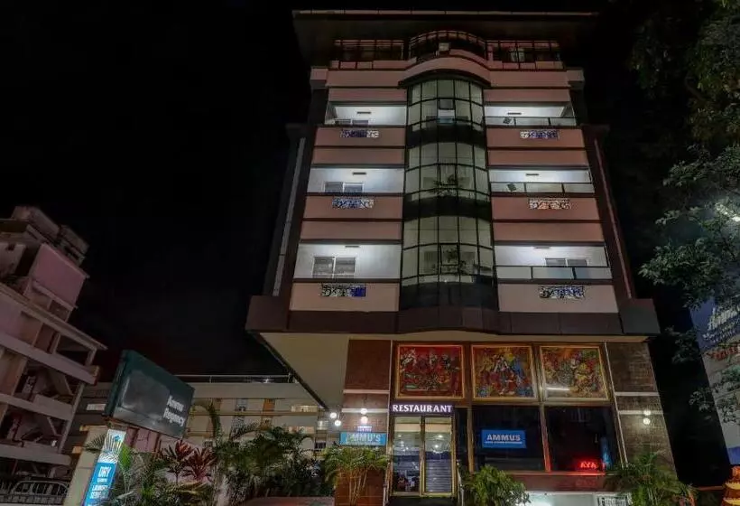 Itsy Hotels Ammu Regency