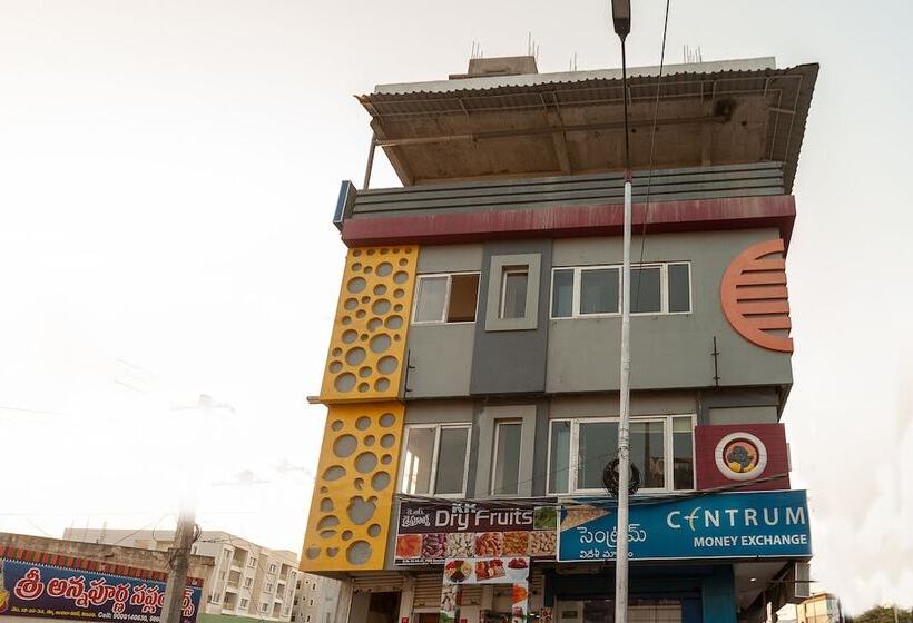 هتل Oyo 26677 Pmr Guest Inn