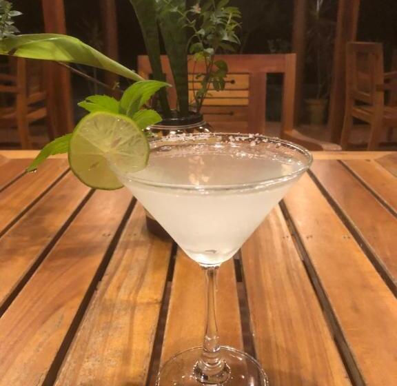 استراحتگاه Island Lodge Phu Quoc