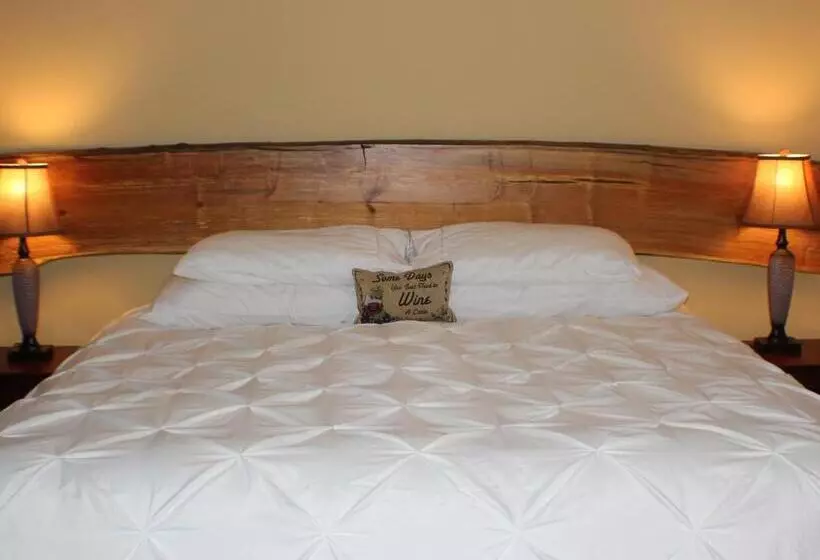 Aamiaismajoitus (B&B) Comforts Of Whidbey